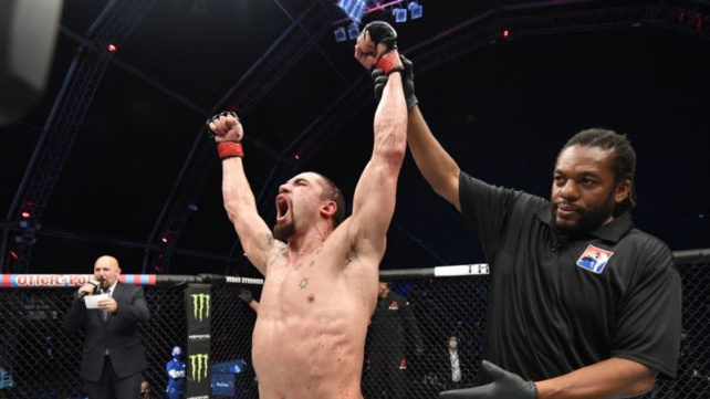 Cannonier dokázal ustát peklo, ale proti australskému válečníkovi Whittakerovi přece jen prohrál