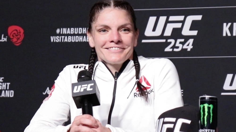 Zkušená Lauren Murphy chce po první submisi v kariéře bojovat o titul