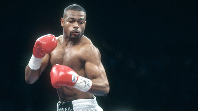 "Tituly pro mě znamenaly celý svět, byly jako drogy," reaguje Roy Jones Jr. na kritiku Floyda Mayweathera Jr.