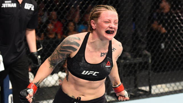 Skotská lvice Calderwood nedala Eye žádnou šanci a srdnatým výkonem si došla pro vítězství