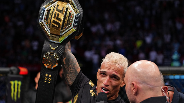 Šampion Oliveira složil poklonu Khabibovi, teď však podle něj začíná nová éra