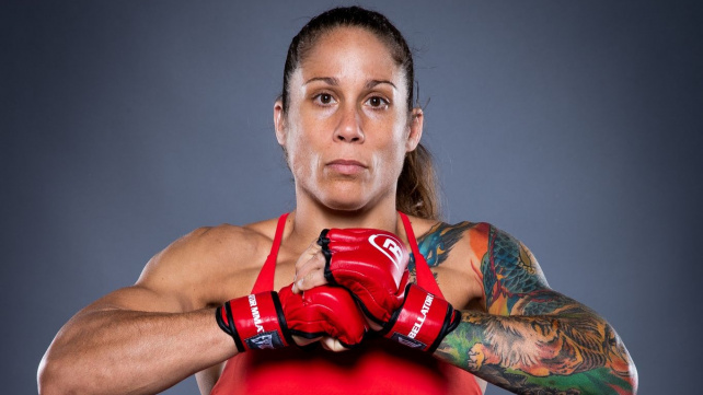 Liz Carmouche změří síly s japonskou judistkou. Na pomoc si pozvala trenéra své rivalky Rondy Rousey