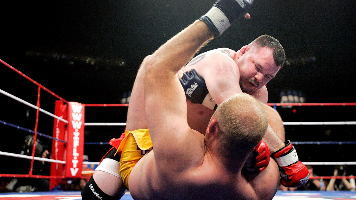 MMA rekordman a bývalý soupeř Attily Végha spáchal sebevraždu