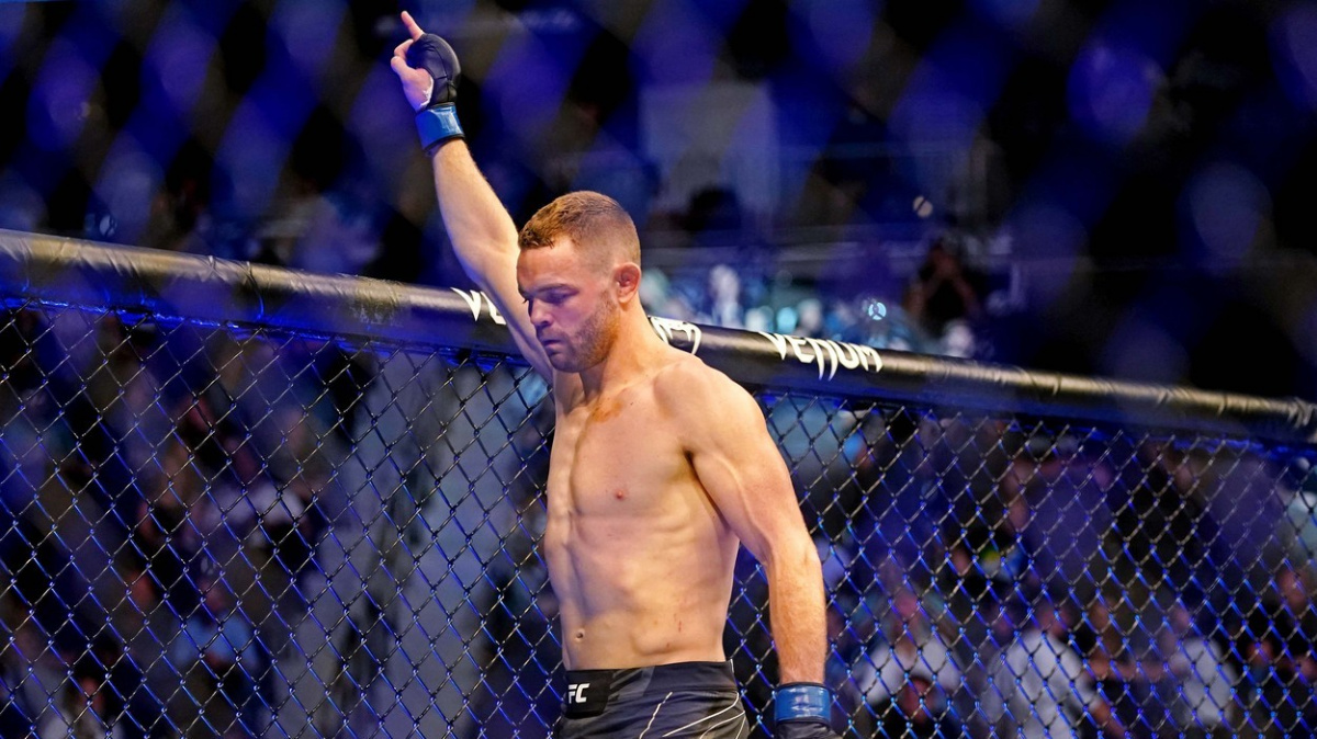 Smutný vítěz v MMA litoval soupeře, kterému „utrhnul“ koleno