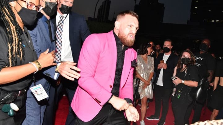UFC představilo trailer na titulovou bitvu v lehké váze. "Odpad!" zuří McGregor