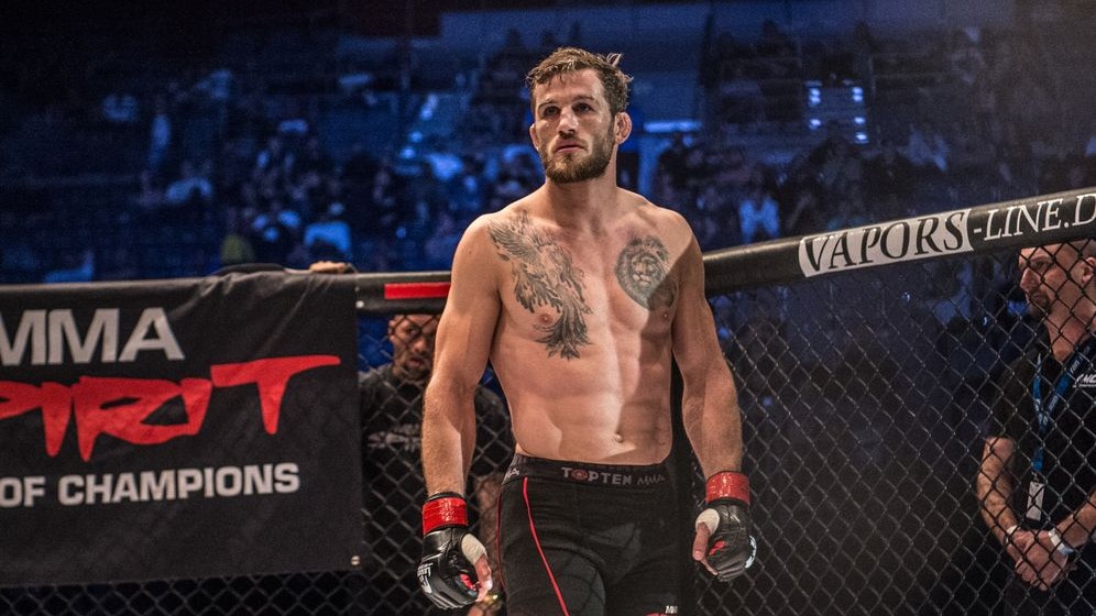 Německý „Terminátor“ nemůže svoji porážku s Peštou jen tak zkousnout, rozhodčího obvinil z podjatosti