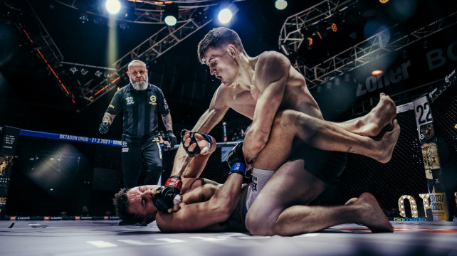 Peňáz se chystá na tvrdého Francouze. Uvidíme další KO?