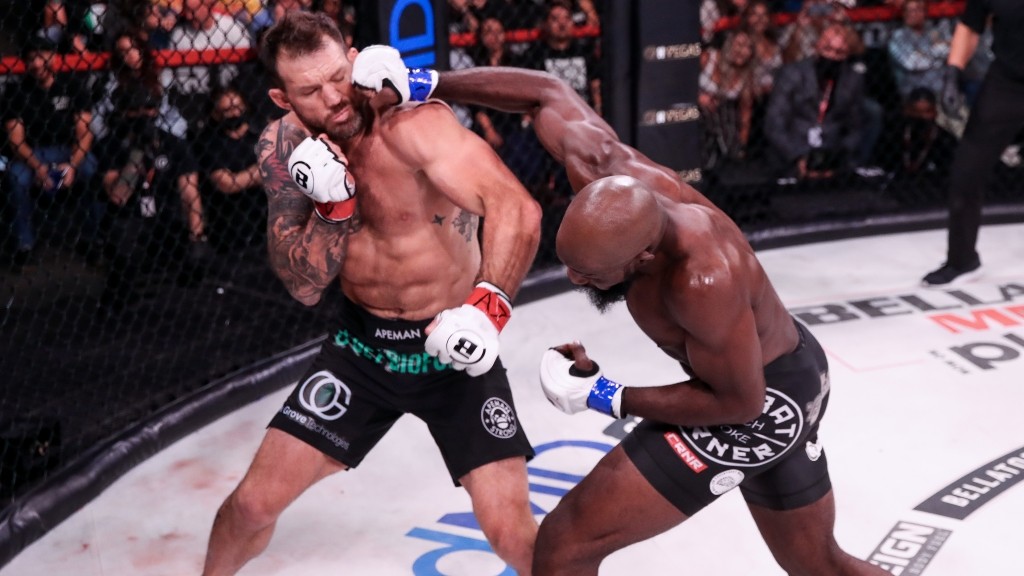 V turnaji Bellatoru muselo kamarádství stranou. Anderson utloukl Badera za pouhých 51 vteřin