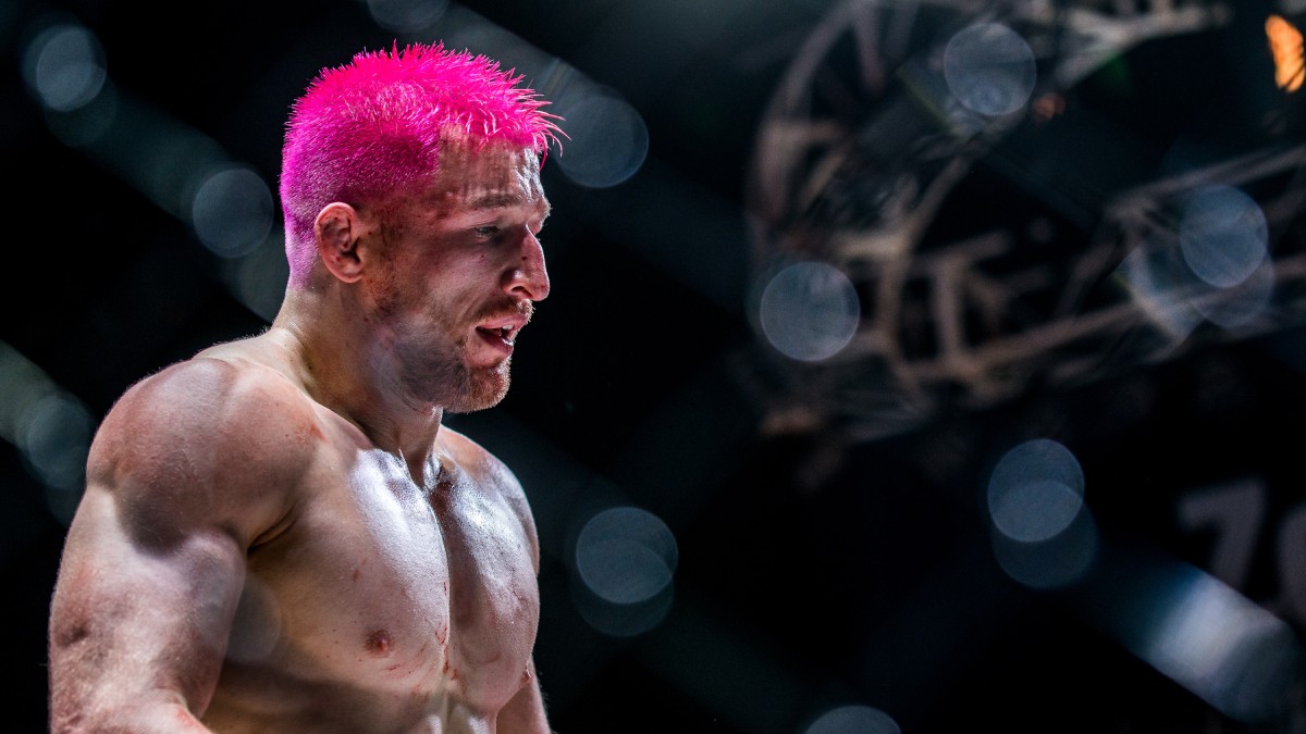 Máma chce, abych už s MMA skončil, rodina má strach o mé zdraví, přiznal David Kozma