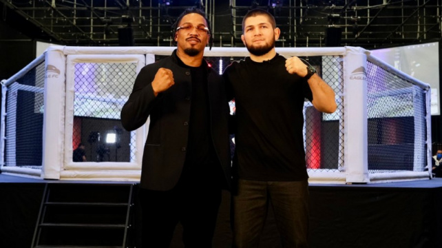 Khabib do své MMA organizace nalákal ex-kolegu z UFC, přesvědčil ho novinkou na míru