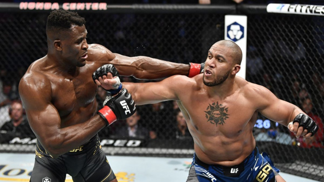 Ohlédnutí za UFC 270, budoucnost těžké váhy a reakce na Clash of the stars - Na otočku 31