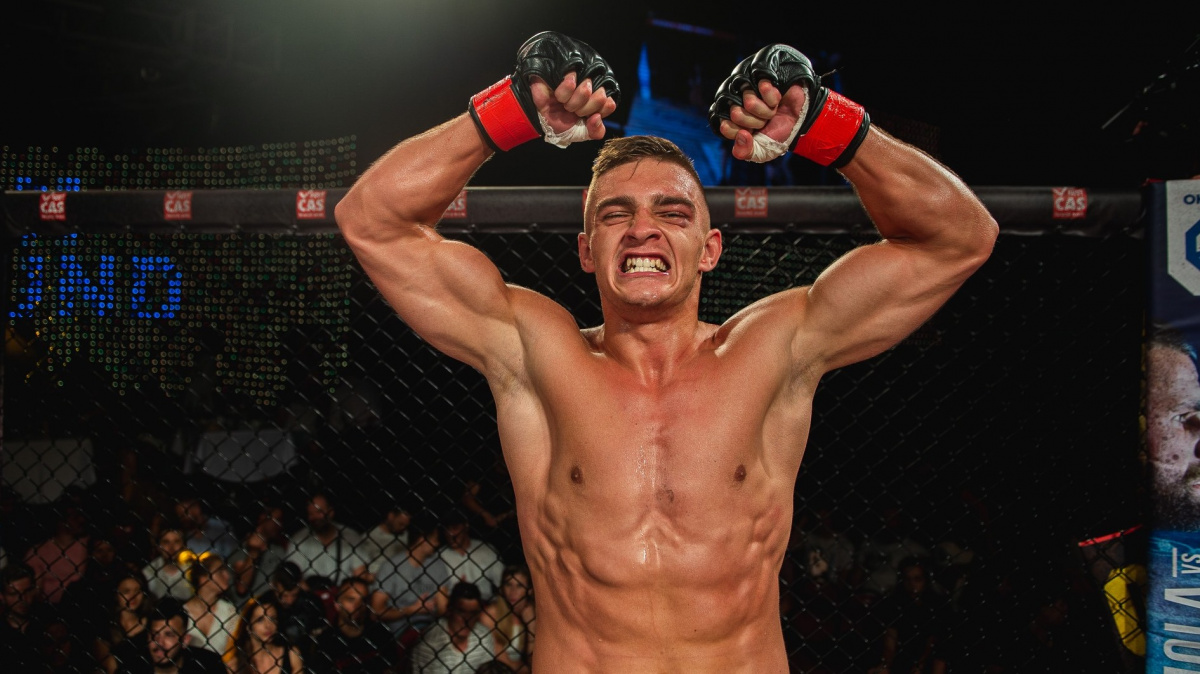 “Kdybych prohrál, musel bych s bojovými sporty skončit,” vzpomíná Tadeáš Růžička na vyhrocený zápas s Tomášem Le Sym