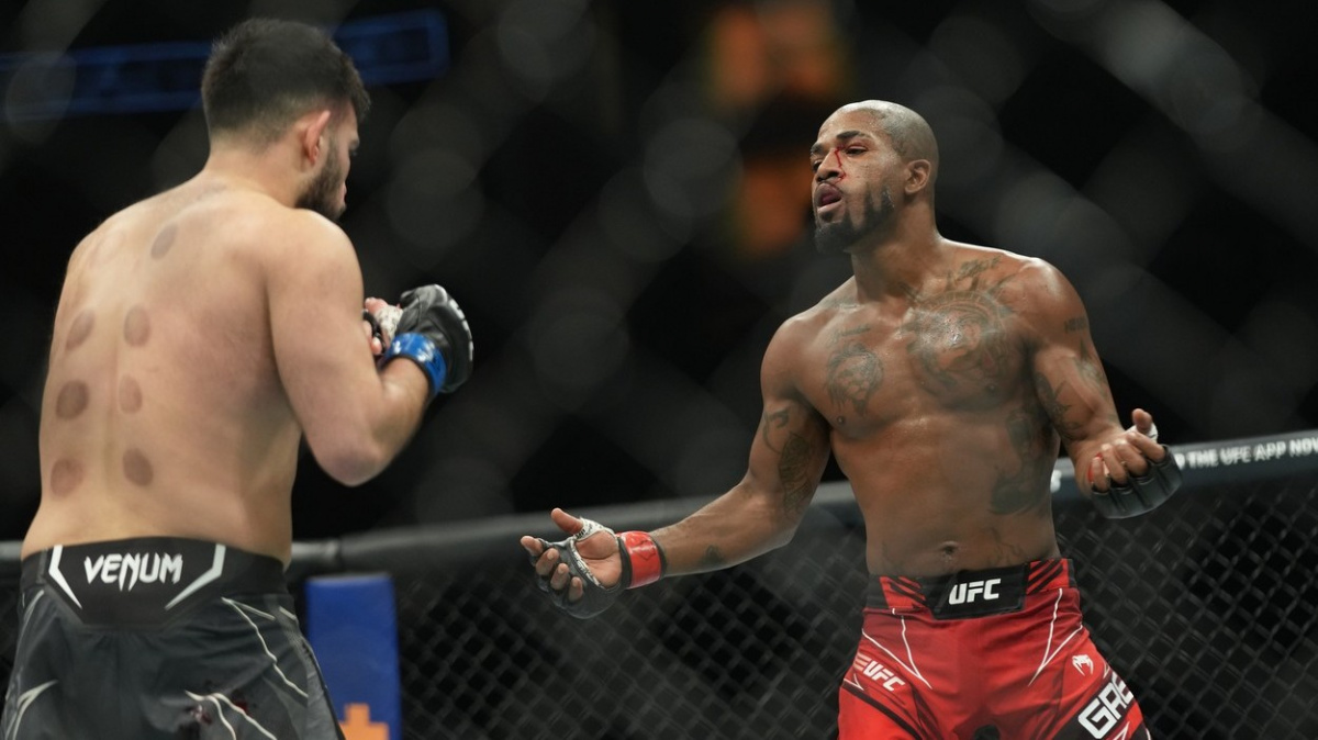 Atmosféra před UFC houstne, znepřátelení bojovníci se dvakrát porvali na hotelu, přitom spolu nemají domluvený zápas