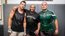 Luke Rockhold, Daniel Cormier a Cain Velasquez