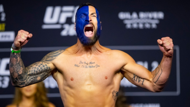 Craig předvedl skvělý obrat zápasu a Krylova nachytal na rychlou submisi