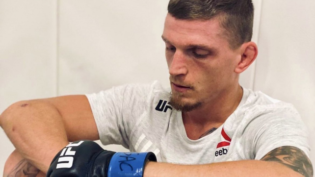 Jsem na dně, přiznal David Dvořák po třetí porážce v UFC. Co s ním nyní bude?