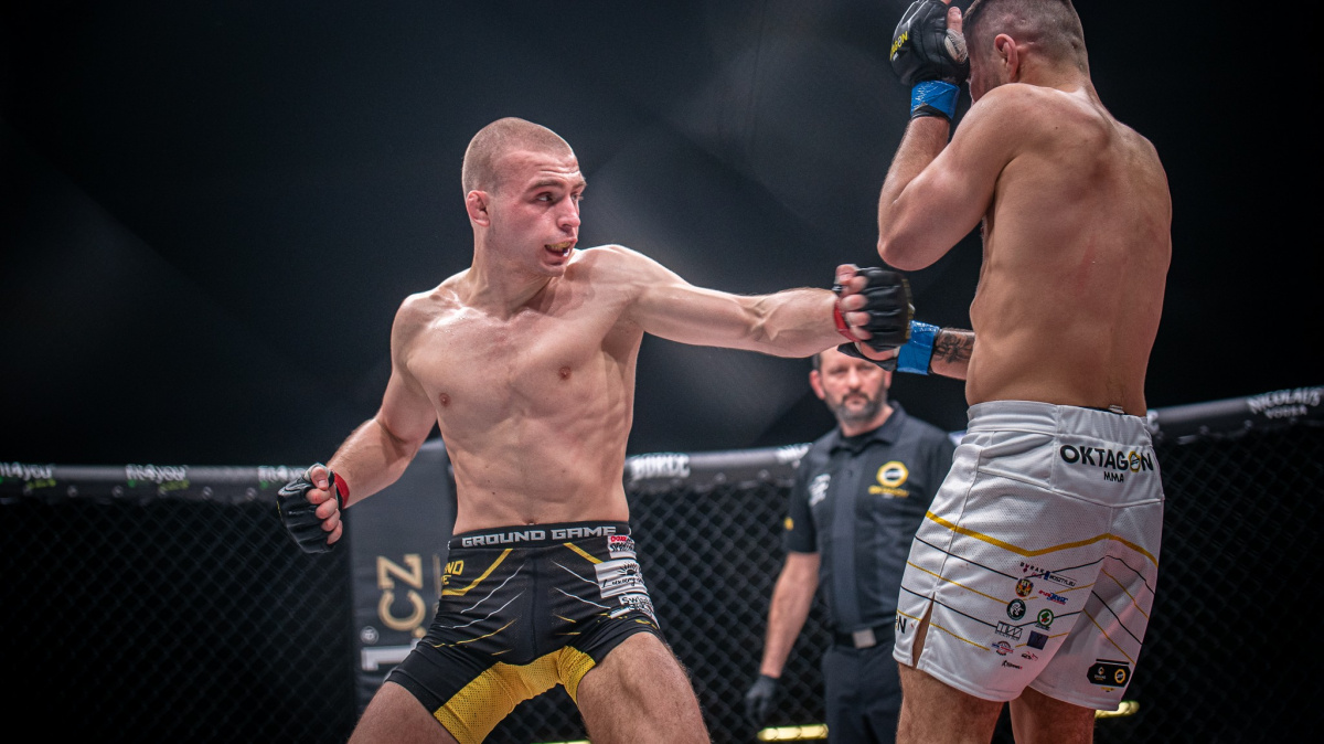 Letos chci hodně zápasit, říká Paulus před dalším turnajem Fabriq MMA. Políčeno má i na Tichotu