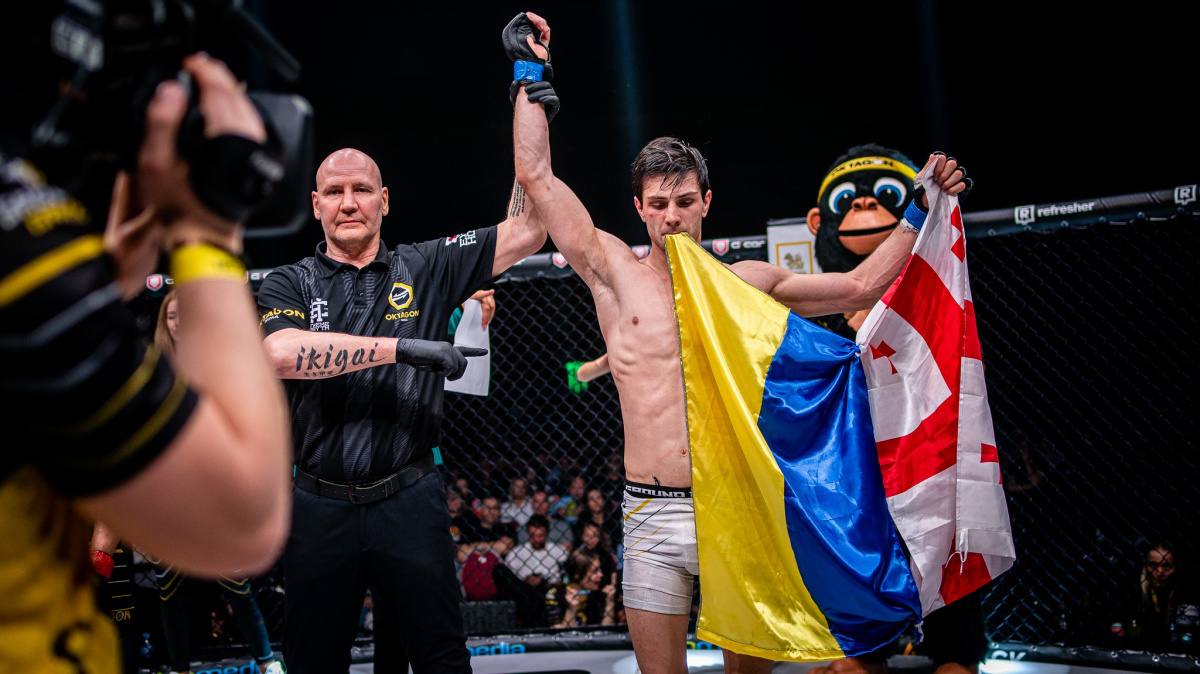 Šampion Oktagonu Mate Sanikidze byl zatčen na demonstraci v gruzínském Tbilisi