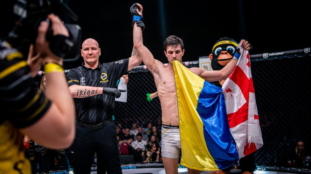 Šampion Oktagonu Mate Sanikidze byl zatčen na demonstraci v gruzínském Tbilisi