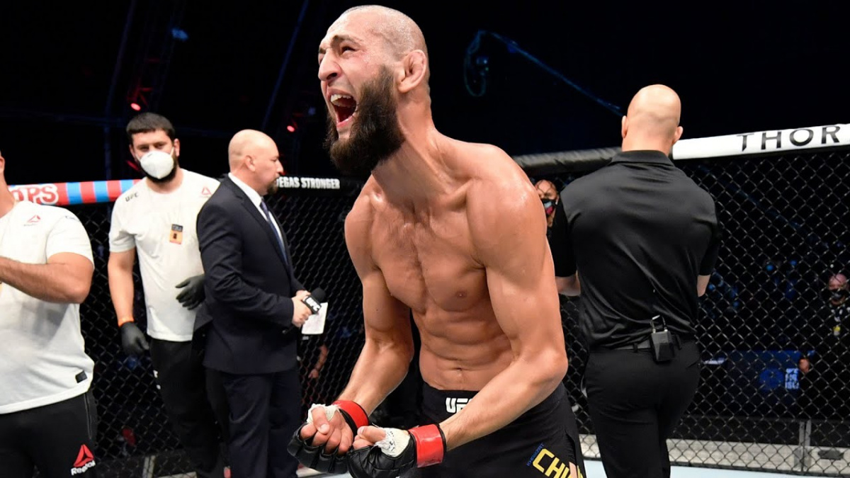 Procházka, Blachowicz a další hvězdy UFC tipují, zda si Chimaev poradí s Gilbertem Burnsem