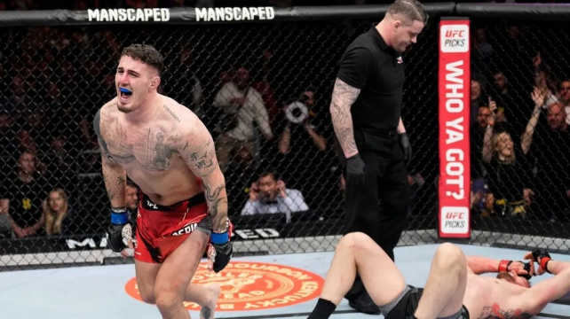 Tom Aspinall nikam nespěchá a zápas o prozatímní titul nechce. „Jsou tady jiní, kteří si to zaslouží víc,“ říká