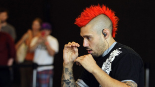 Dan Hardy se po 10 letech dočká vysněného comebacku! V boxerském ringu ho uvítá známý podivín