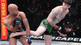 Nejdříve „kulečník“, poté dloubanec do oka a diskvalifikace. Premiéra v UFC se irskému bojovníkovi vůbec nepovedla