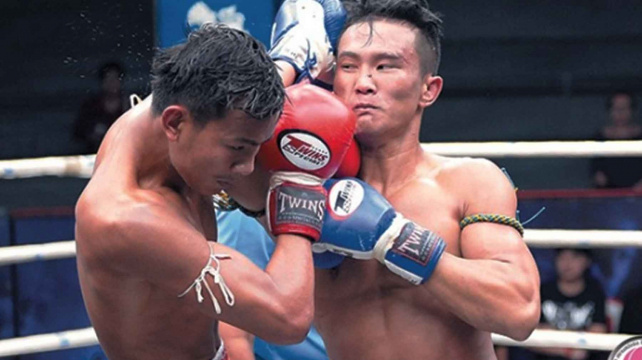 Bojovníci se knockoutovali navzájem, jejich dvojité KO ale budí pochybnosti