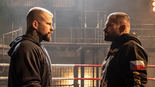 Tady se nešetří! Marpo prozradil, kolik utratil za rukavice. Jeden pár musel koupit pro Vémolu