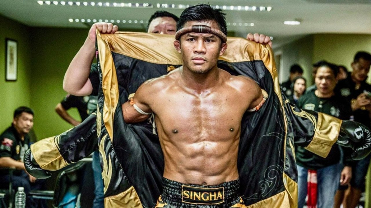 Buakaw se nečekaně objeví v japonské organizaci RIZIN, soupeřem mu bude dopingový hříšník