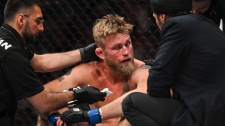 Alexander Gustafsson po KO Nikita Krylov