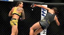 Amanda Nunes vs. Julianna Peña
