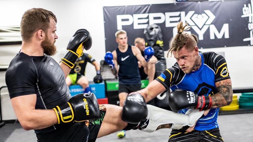 Výměna trenéra? Bolestivá příprava s Patrikem Kinclem „Trosečníku” Adamovi moc nechutná