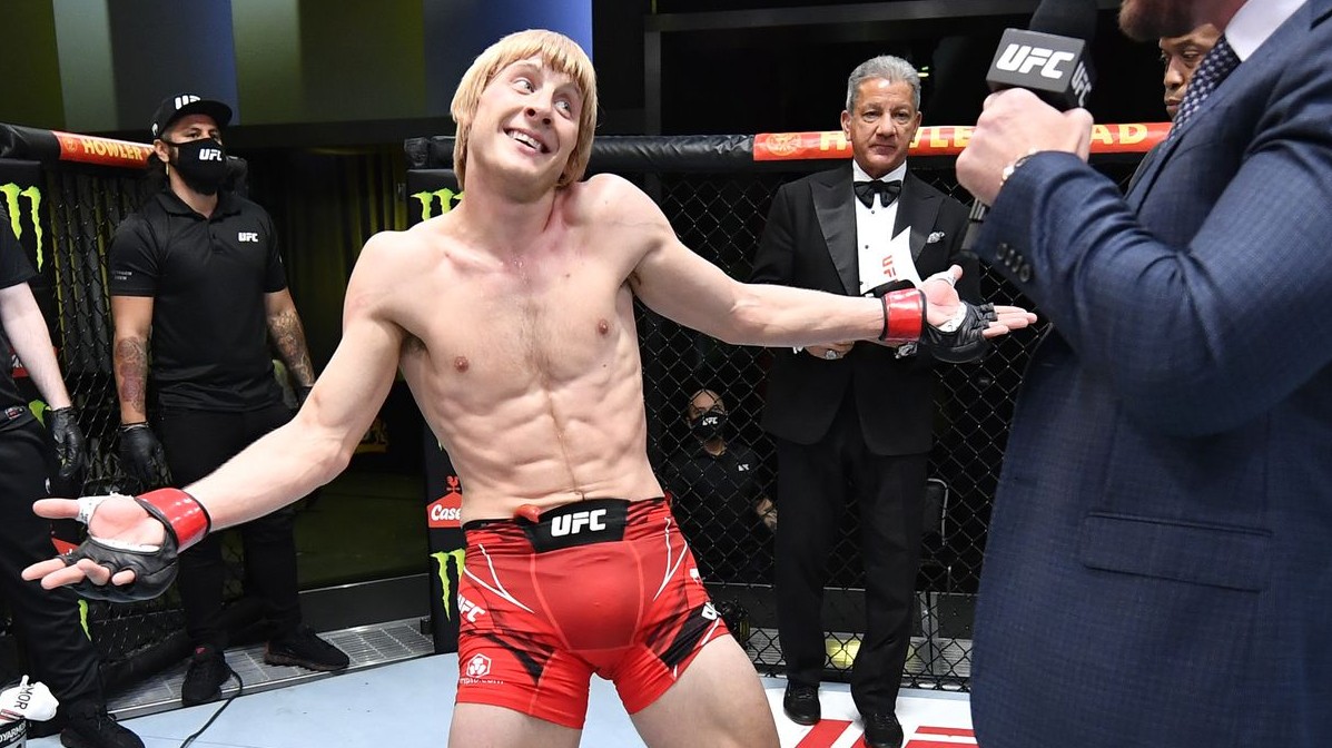 Video: Paddy Pimblett potrénoval s americkými vojáky a ukončil jich 10 v řadě