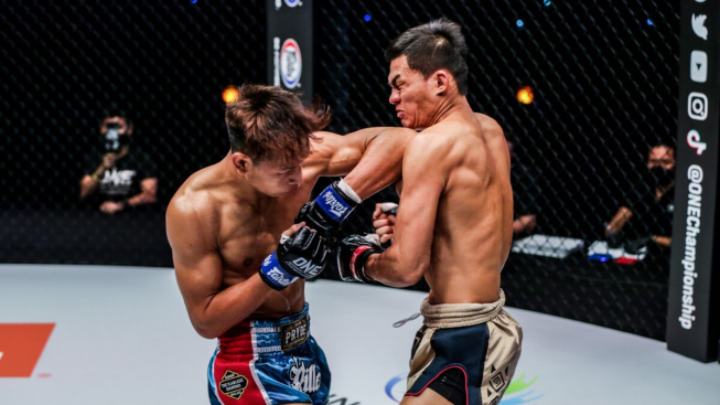 Brutální KO! Thajský bojovník Rittewada po zápase netušil, kde je