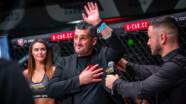 Fotbalový potížista Martin Fenin se dal na MMA, za rok chce zápasit v kleci