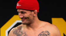 Stephan Pütz na váze před turnajem Oktagon 36