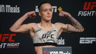 Vůbec jsem to neustála, chtěla jsem jet domů, popsala Bledá pocity před premiérou v UFC. V sobotu ji čeká reparát