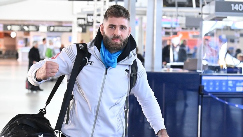 Nejhorší zranění ramene, jaké u nás doktoři viděli, řekl šéf UFC a pěl na Procházku samou chválu