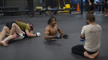 Zion Clark na tréninku MMA