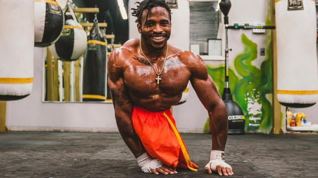 Narodil se bez nohou, přesto americký rekordman nastoupí do MMA zápasu