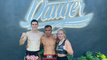 S týmovým parťákem Domenicem Naswetterem nakonec skončili v Danger Muay Thai na Pattaye