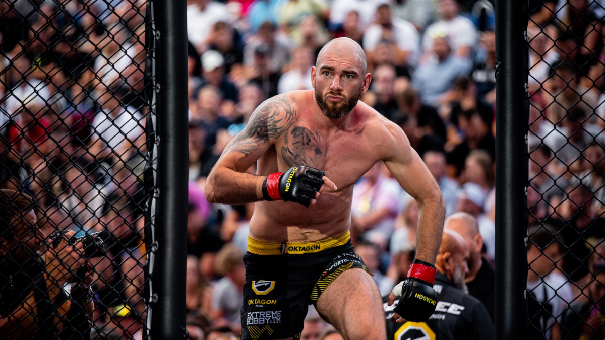 Domluvené zápasy v Clashi? Divím se, že se to nevyšetřuje, sázkové kanceláře na tom vydělávají, říká Daniel Škvor