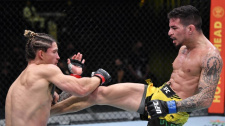 Felipe Colares (vpravo) v UFC