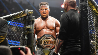 O Ngannoua má zájem známý boxer, který vyzkoušel i MMA. Rozsekám ho a pak si to dáme v kleci, slibuje