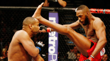 Daniel Cormier a Jon Jones