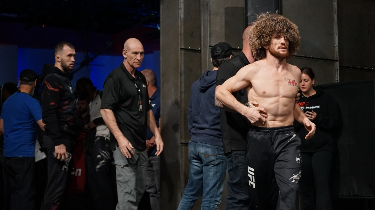 Dvailishvili si došlápl na drzého fanouška v hledišti UFC, zastavit ho musela ostraha