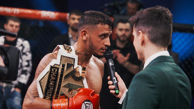 Párty, pak budu zase řídit. Sivák se rozparádil v pozápasovém rozhovoru