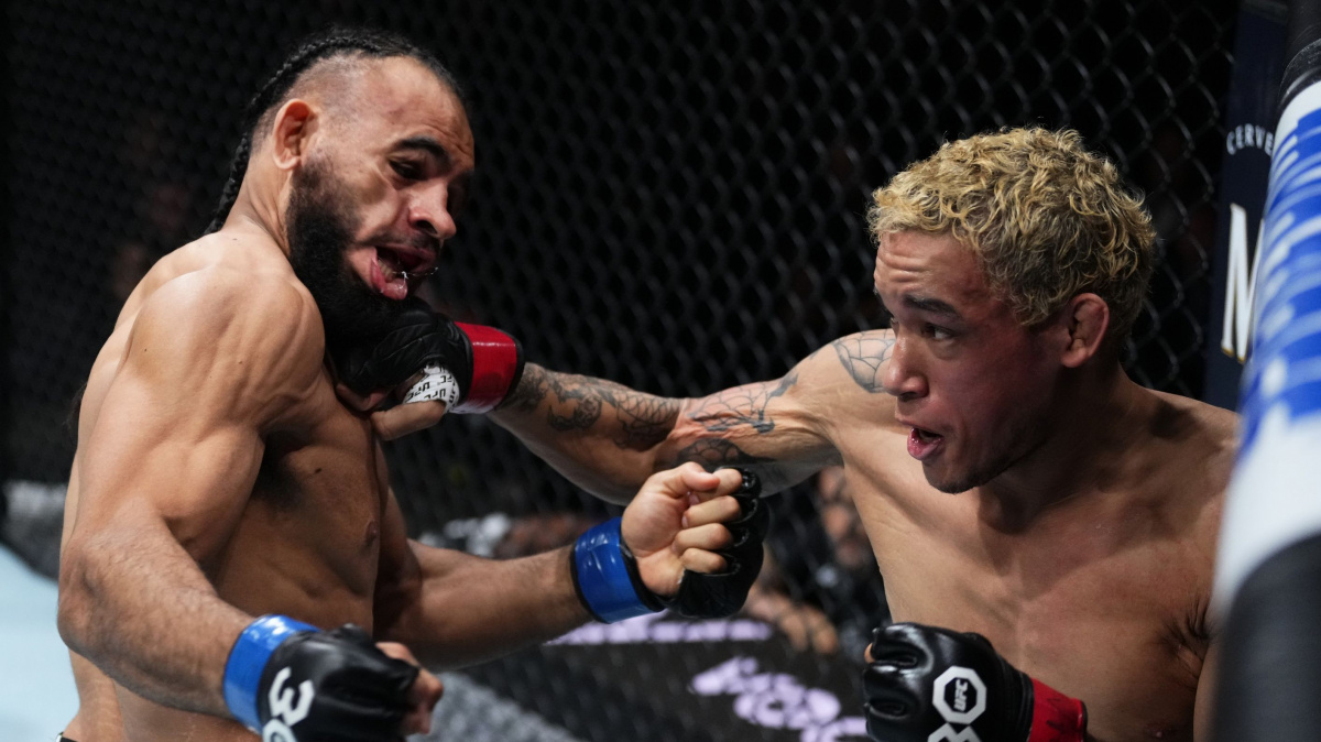 Myslel si, že soupeře zaskočí agresivním nástupem, místo toho schytal po 14 vteřinách tvrdé KO