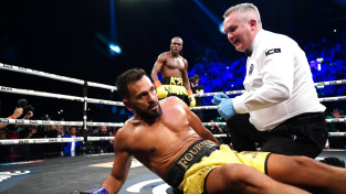 Youtuber KSI nejspíš přijde o vítězství v boxu, soupeře totiž knockoutoval loktem